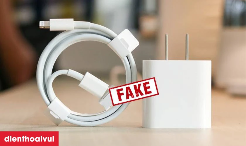 Nguy&ecirc;n nh&acirc;n iPhone 12 Pro Max bị lỗi IC sạc