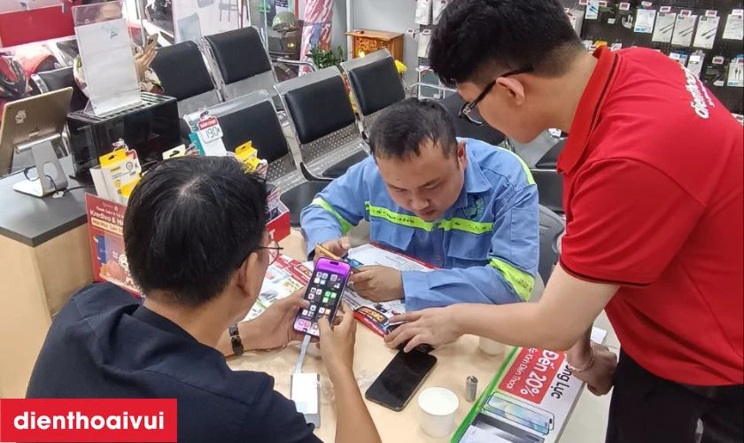 Quy tr&igrave;nh chuy&ecirc;n nghiệp, minh bạch tại Điện Thoại Vui