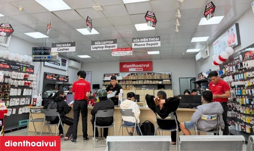 Quy tr&igrave;nh chuy&ecirc;n nghiệp, kh&aacute;ch h&agrave;ng c&oacute; thể y&ecirc;n t&acirc;m khi sử dụng dịch vụ