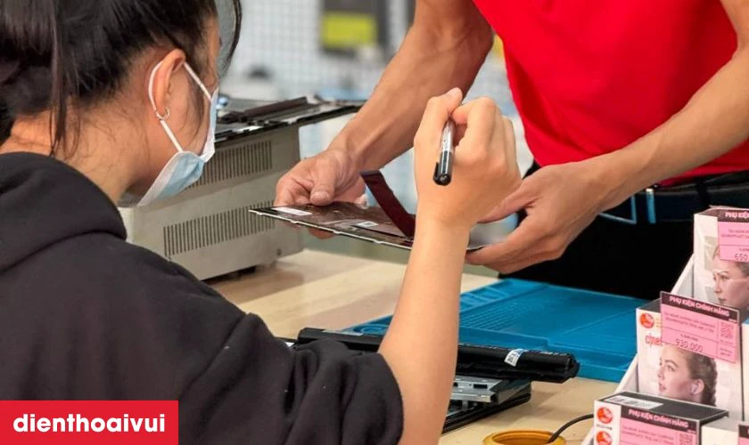Quy trình sửa main laptop - Lỗi IC nguồn Dell Latitude 12 Rugged Extreme TABLET 7202 uy tín tại Điện Thoại Vui