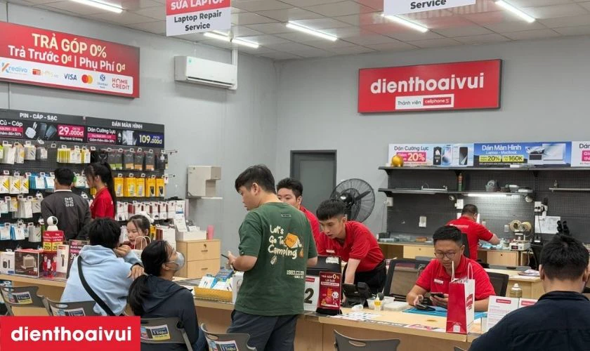 Bàn giao máy và hướng dẫn thanh toán