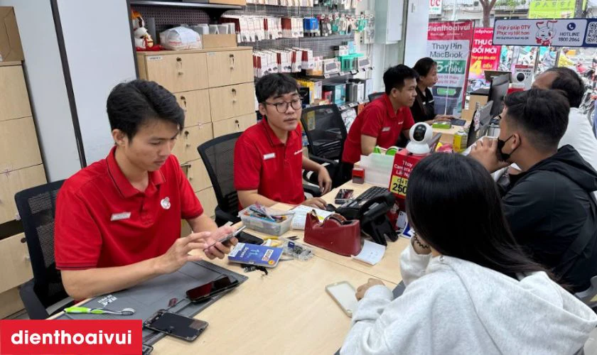 Sửa main - Lỗi IC nguồn HP Stream11-AK lấy liền, gi&aacute; tốt tại Điện Thoại Vui