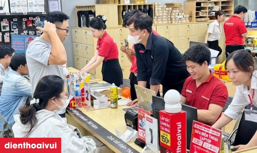 V&igrave; sao n&ecirc;n sửa main tại Điện Thoại Vui