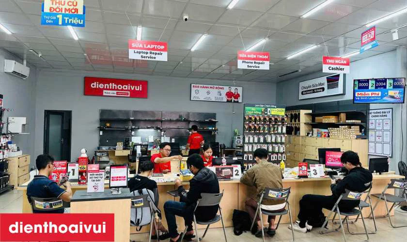 Kiểm tra t&igrave;nh trạng main