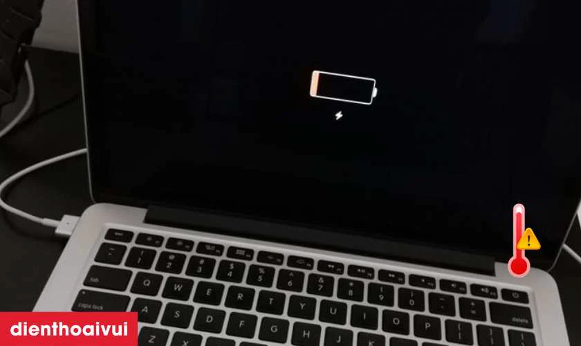 Dấu hiệu nhận biết cần sửa main lỗi mất sạc MacBook Pro A1425 2013
