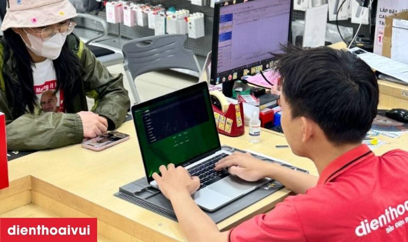 Quy tr&igrave;nh sửa chữa MacBook
