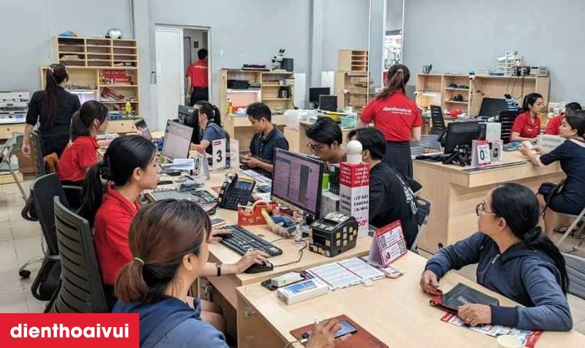 Quy tr&igrave;nh sửa m&aacute;y t&iacute;nh bảng Huawei chuy&ecirc;n nghiệp tại Điện Thoại Vui