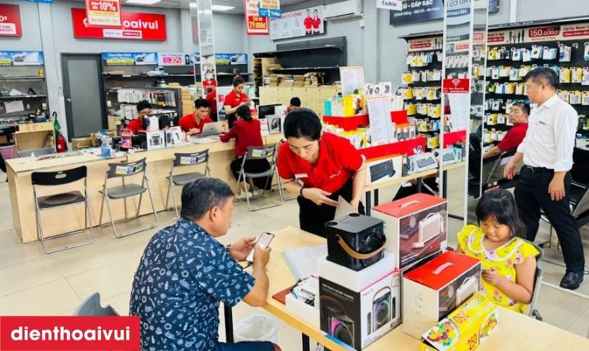Địa chỉ sửa nguồn iPhone 12 Pro uy tín tại TPHCM & Hà Nội?