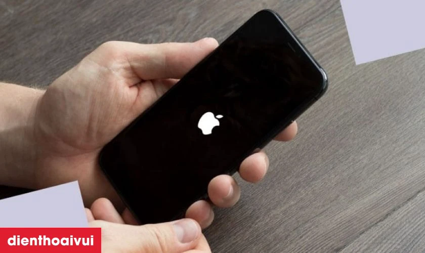 Khi n&agrave;o cần sửa nguồn iPhone SE 2022