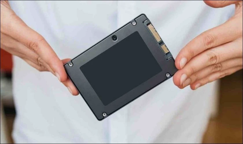 Tại sao cần phải sửa laptop kh&ocirc;ng nhận ổ cứng SSD?