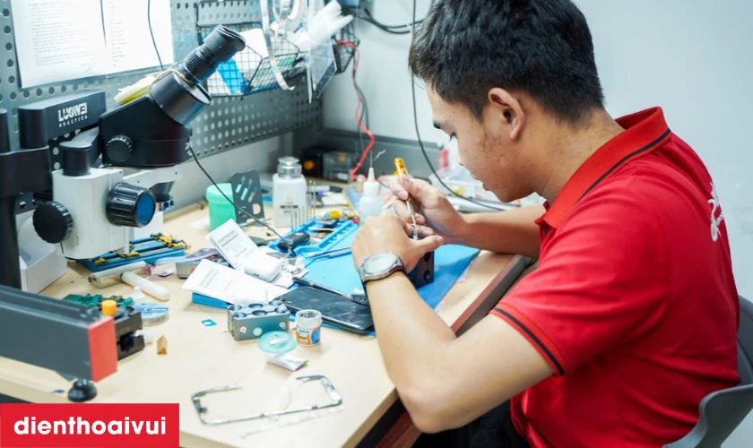 Quy tr&igrave;nh chuy&ecirc;n nghiệp, minh bạch tại Điện Thoại Vui