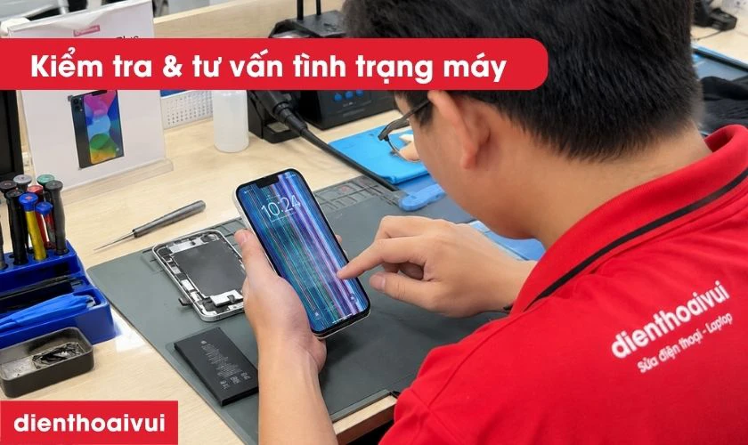 Kinh nghiệm chọn nơi sửa sọc m&agrave;n h&igrave;nh iPhone 14 Plus