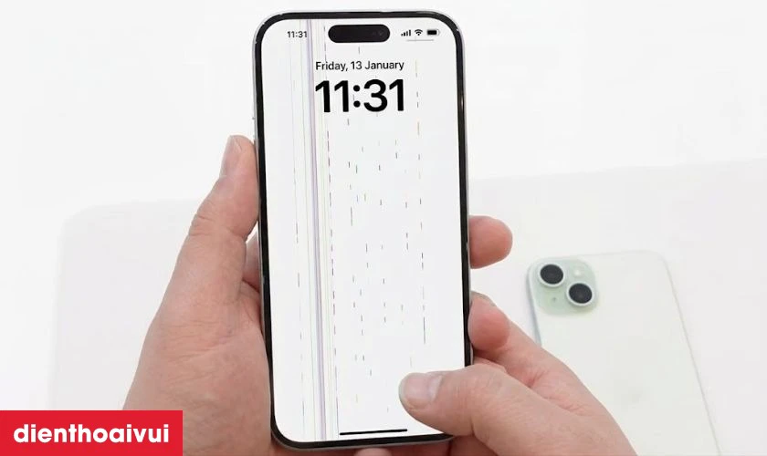 C&aacute;ch xử l&yacute; khi iPhone 15 xuất hiện sọc m&agrave;n h&igrave;nh