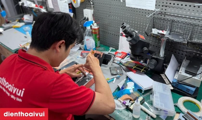 Quy tr&igrave;nh từng bước, từ sửa đến kiểm tra lại thiết bị trước khi b&agrave;n giao