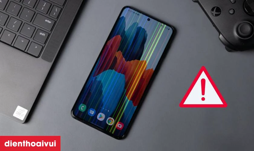 Khi n&agrave;o n&ecirc;n sửa sọc m&agrave;n h&igrave;nh Samsung S21 Plus