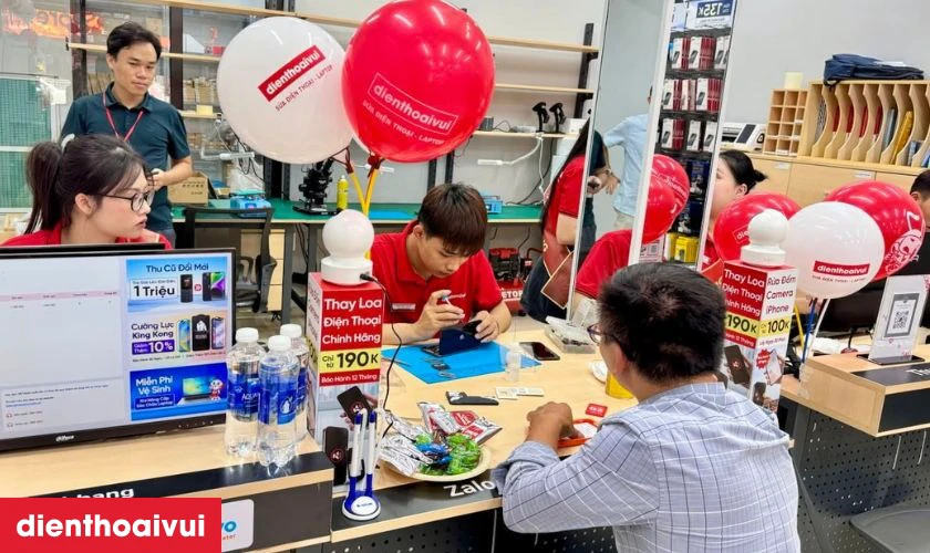 Quy trình sửa main sóng iPhone SE 2022 tại Điện Thoại Vui