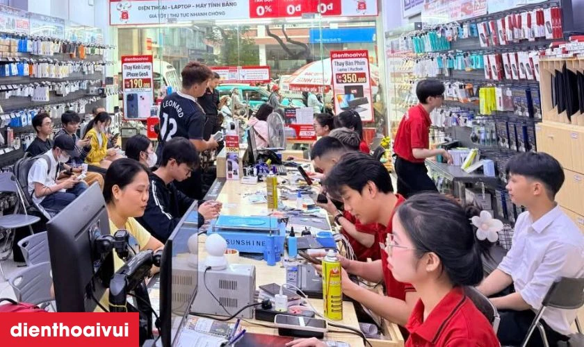 Địa chỉ sửa sóng iPhone SE 2022 uy tín tại TPHCM & Hà Nội