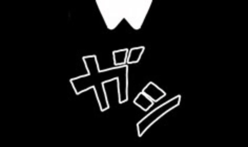 T-Shirt Roblox boy phố màu đen