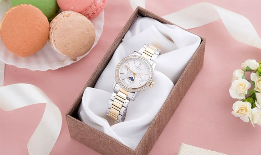 Tặng đồng hồ đeo tay cho crush thích phụ kiện làm đẹp
