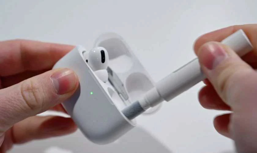 Cách khắc phục tai nghe AirPods bị rè hiệu quả