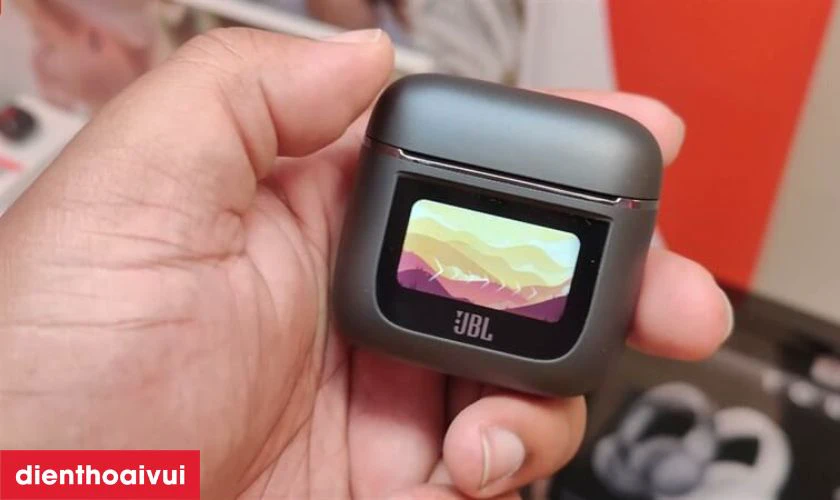 Đặc điểm của tai nghe Bluetooth JBL Tour Pro 2
