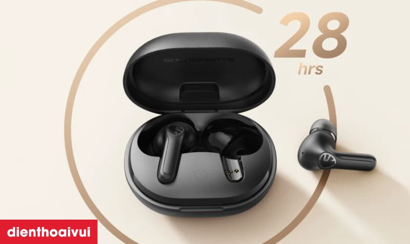 Thời lượng pin mạnh mẽ l&ecirc;n đến 28 giờ với case sạc tiện lợi