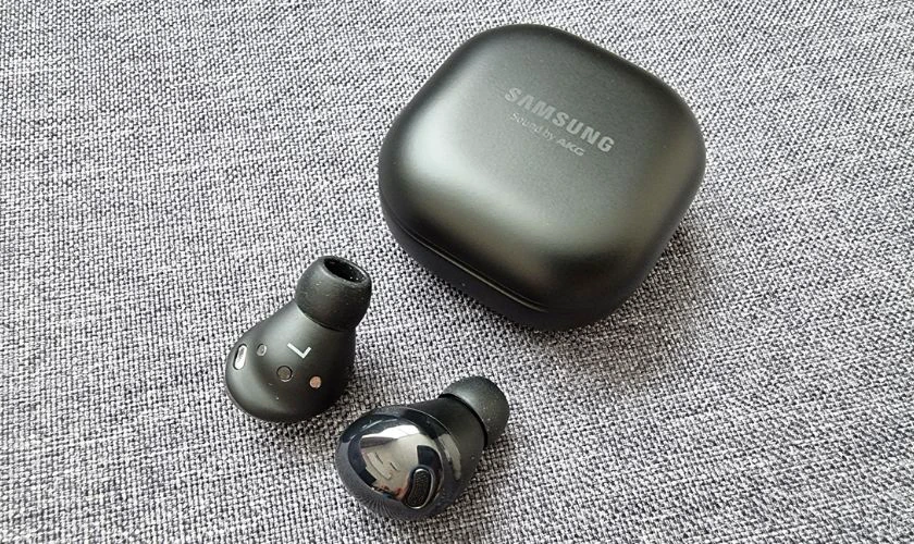 Tai nghe chống nước của Samsung đ&atilde; trở th&agrave;nh một trong những lựa chọn h&agrave;ng đầu