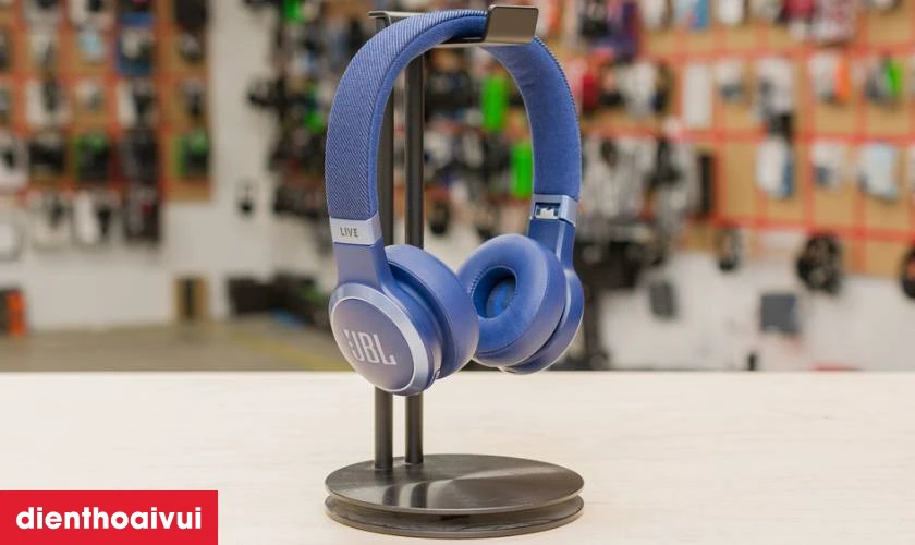 Đặc điểm nổi bật của tai nghe chụp tai JBL Live 670NC