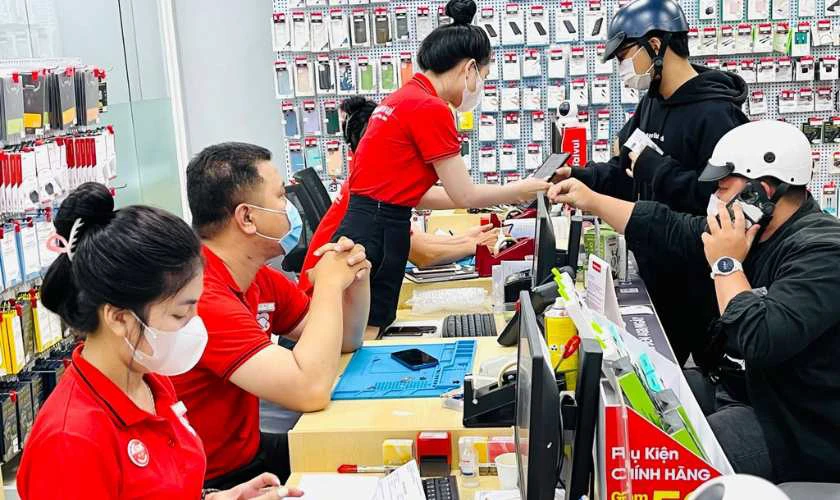 Mua tai nghe cũ gi&aacute; rẻ, ch&iacute;nh h&atilde;ng tại Điện Thoại Vui
