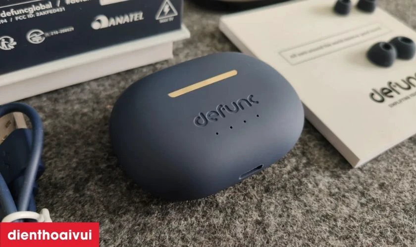 True Wireless Earbuds 