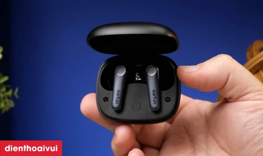 Mách bạn những lưu ý khi chọn mua tai nghe Earfun chính hãng