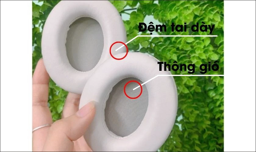 Chọn tai nghe &acirc;m, đệm th&ocirc;ng tho&aacute;ng