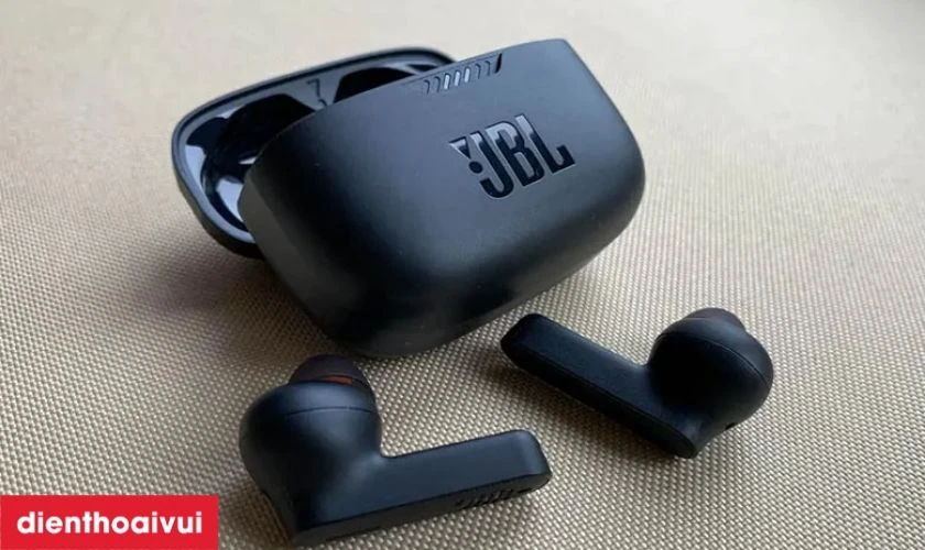 Sơ lược về thương hiệu tai nghe JBL