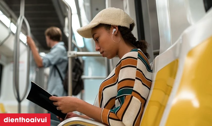 Chất lượng &acirc;m thanh vượt trội nhờ trang bị m&agrave;ng loa c&oacute; k&iacute;ch thước lớn