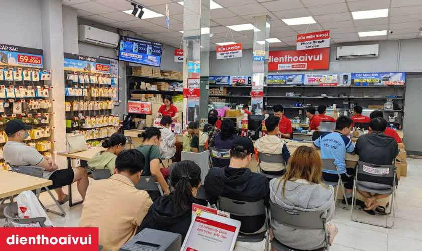 N&ecirc;n mua tai nghe kh&ocirc;ng d&acirc;y Soundpeats Capsule 3 Pro+ tại đ&acirc;u?