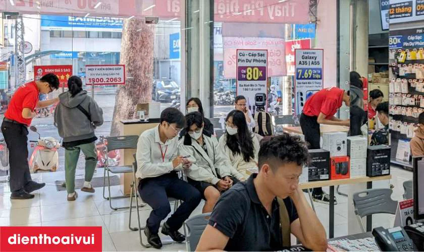 N&ecirc;n mua tai nghe kh&ocirc;ng d&acirc;y Soundpeats Life Lite tại đ&acirc;u?