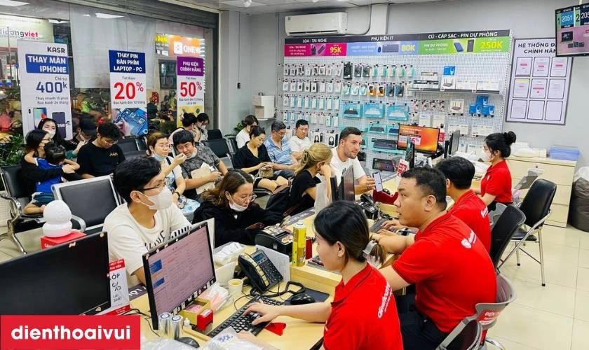 V&igrave; sao bạn n&ecirc;n chọn Điện Thoại Vui để mua tai nghe Marshall ch&iacute;nh h&atilde;ng, uy t&iacute;n?