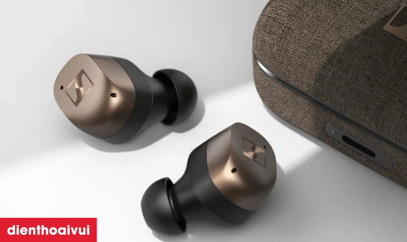 Sennheiser l&agrave; thương hiệu sản xuất tai nghe nh&eacute;t tai uy t&iacute;n nhất