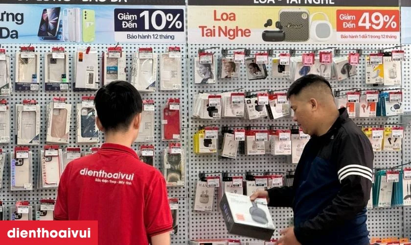 N&ecirc;n mua sản phẩm tai nghe nh&eacute;t tai Earpod Titan TN02 tại đ&acirc;u