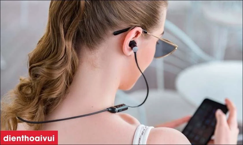 Tai nghe Partron với chất lượng đ&agrave;m thoại xuất sắc