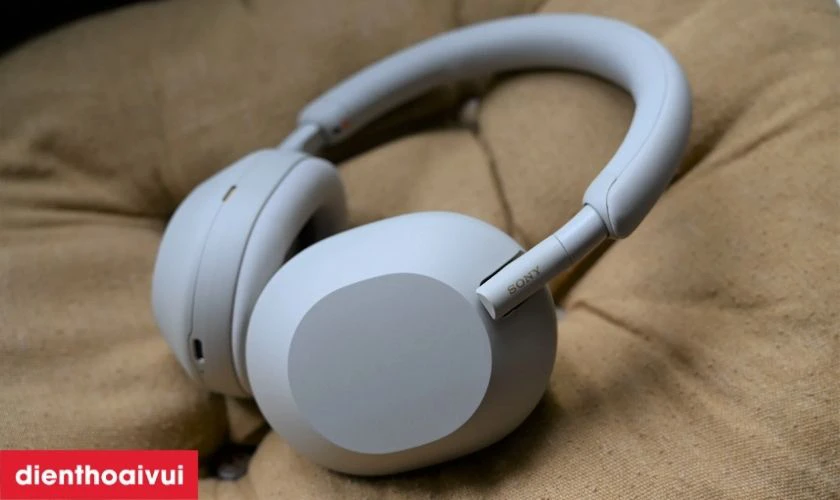 Sony Bluetooth chụp tai WH-1000XM5