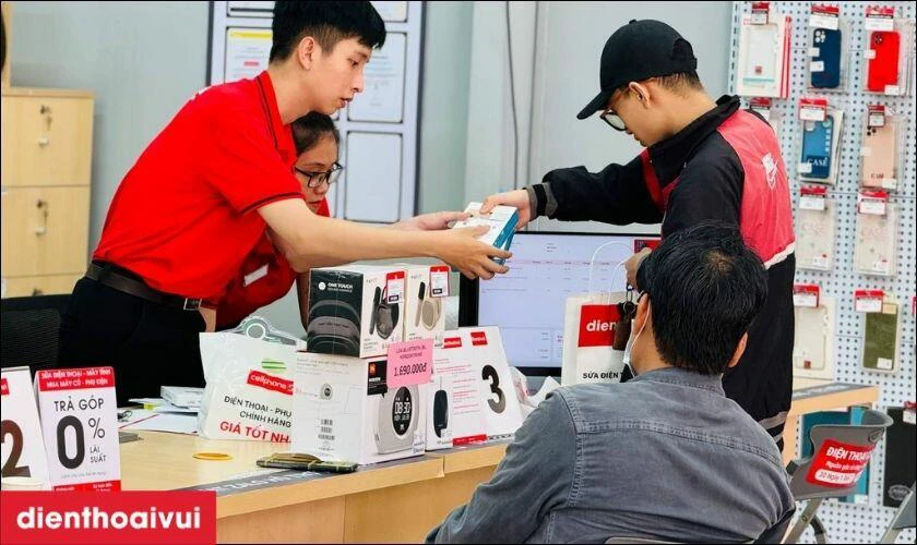 Mua tai nghe Titan chính hãng tại cửa hàng Điện Thoại Vui TP. HCM và Hà Nội