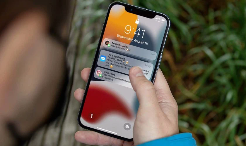 C&oacute; n&ecirc;n tắt chế độ kh&ocirc;ng l&agrave;m phiền tr&ecirc;n iPhone 12