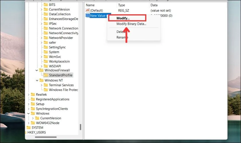 Thực hiện chọn v&agrave;o Modify để tắt tường lửa tr&ecirc;n Win 11
