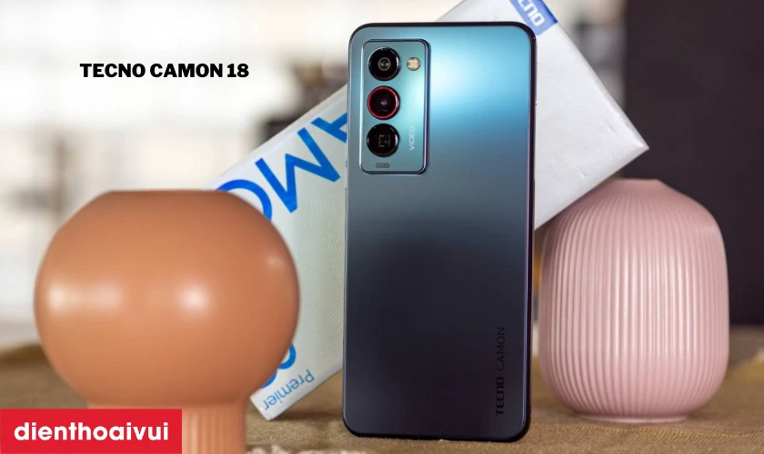 Tecno Camon 18