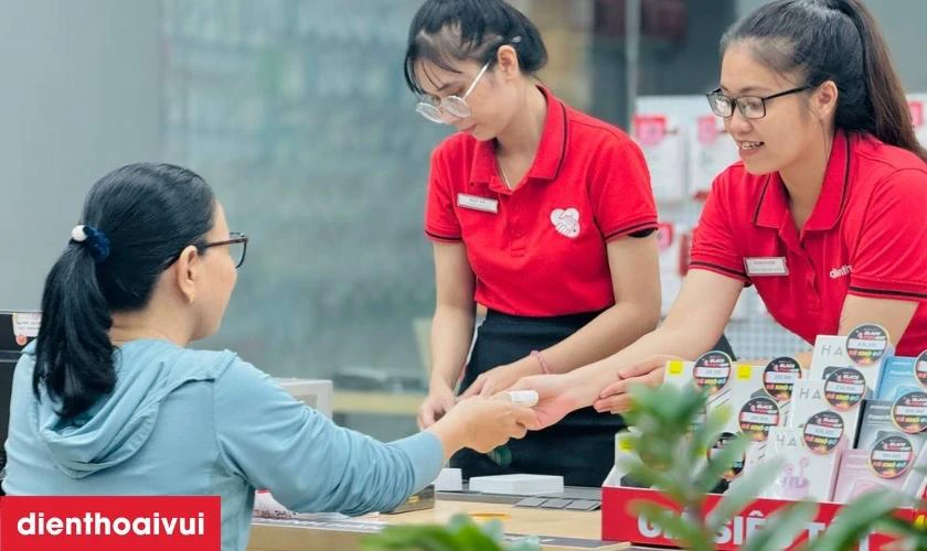 Tư vấn chuy&ecirc;n nghiệp, tận t&igrave;nh