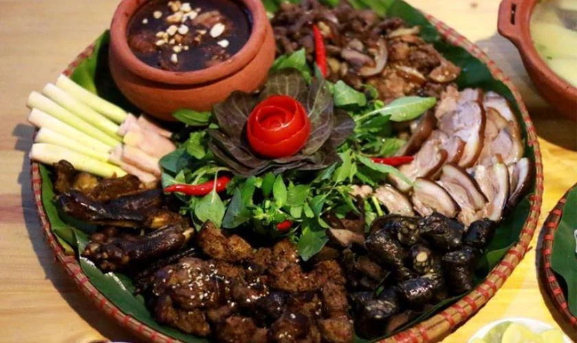 Không ăn thịt chó vào năm mới