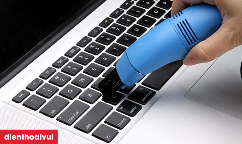 Mẹo sử dụng laptop sau thay bàn phím