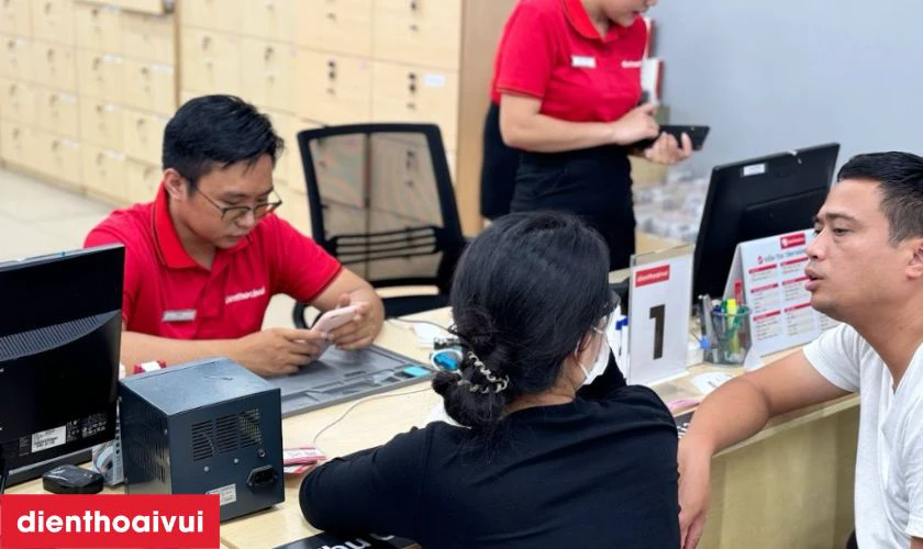 Thay bàn phím laptop Lenovo Yoga Slim 7 14ITL05 uy tín TPHCM, Hà Nội
