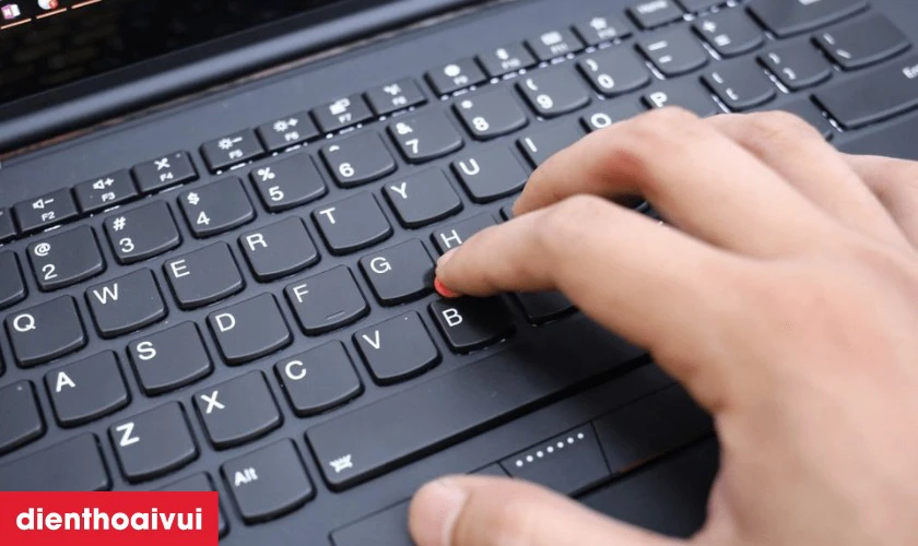 Dấu hiệu cần thay b&agrave;n ph&iacute;m Lenovo